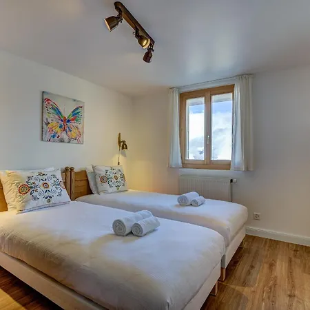 Claire De Soleil La Tzoumaz